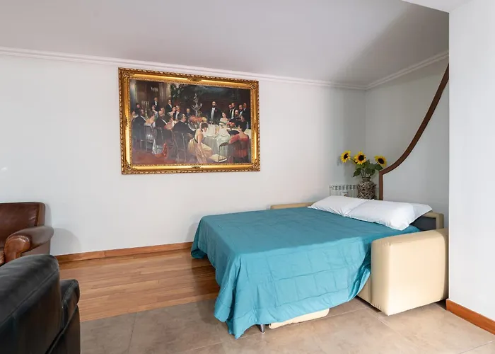 With Pool & Garden 公寓